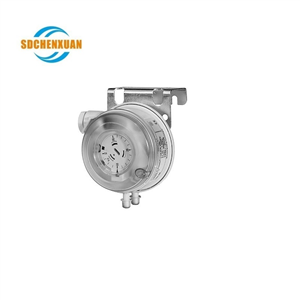 QBM81 Differential pressure monitor